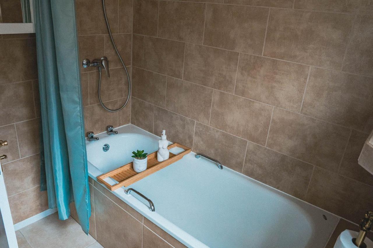2 Bed House, Sleeps 6, Dog Friendly, Close To A14 M11, With Garden & Parking Long Stay Work Contractor Leisure, Jade เคมบริดจ์ ภายนอก รูปภาพ