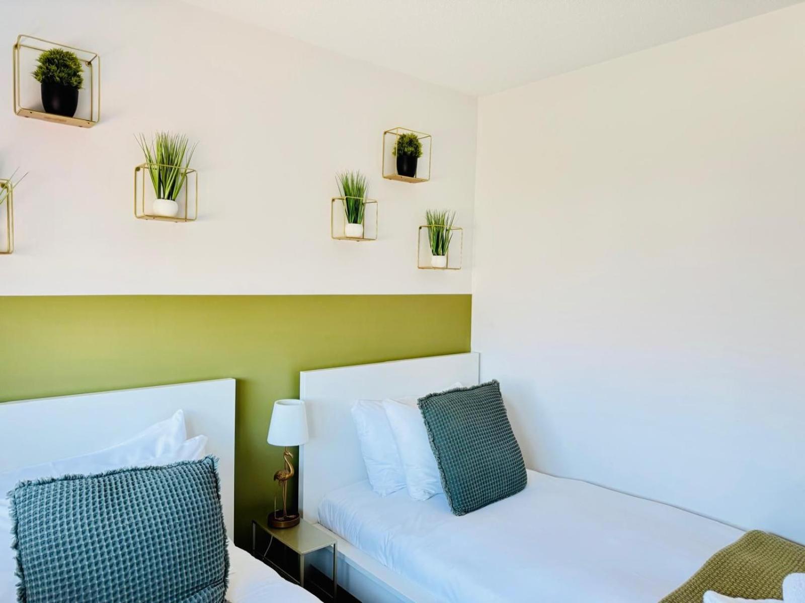 2 Bed House, Sleeps 6, Dog Friendly, Close To A14 M11, With Garden & Parking Long Stay Work Contractor Leisure, Jade เคมบริดจ์ ภายนอก รูปภาพ